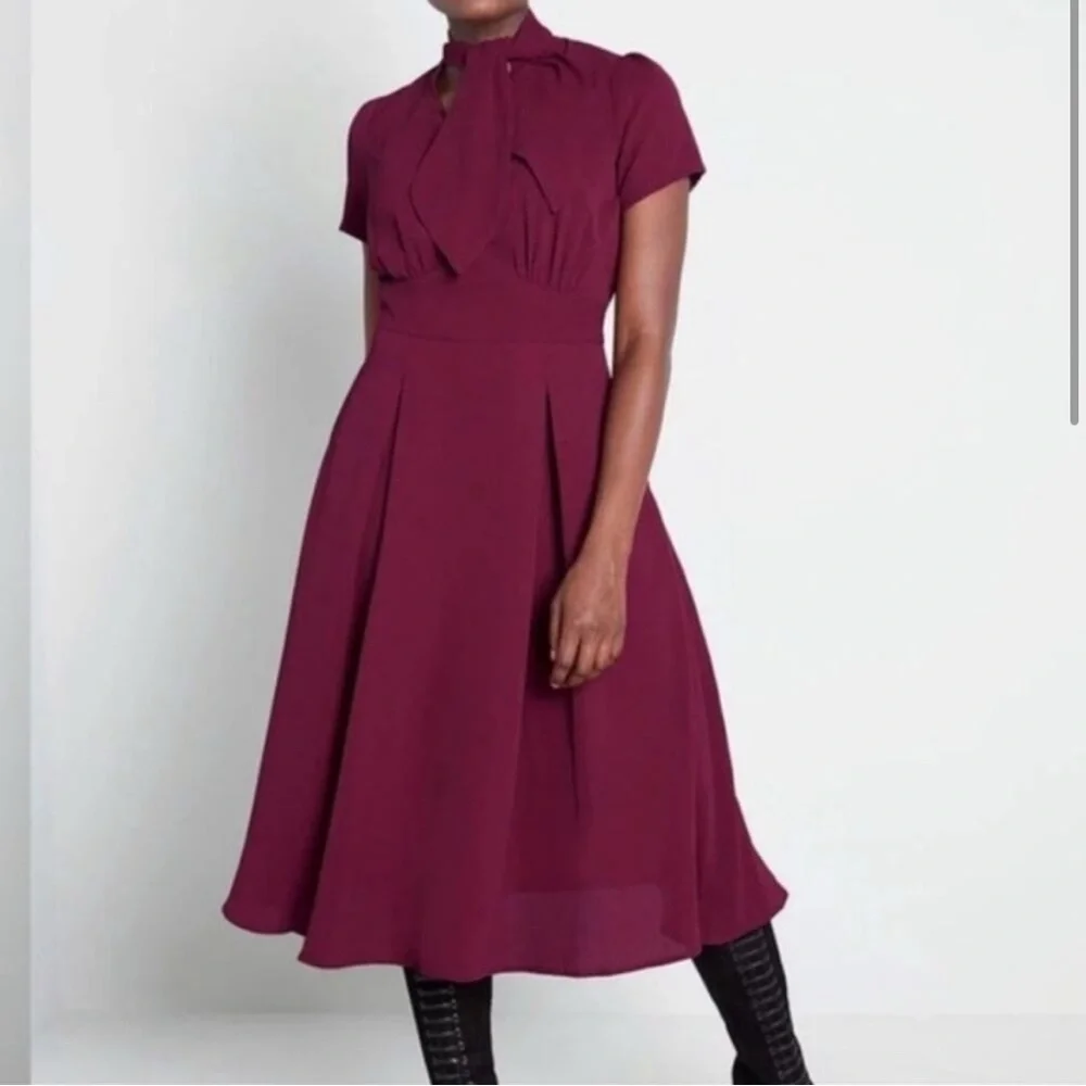 ModCloth Collectif Suzette Swing Dress - Picture 2 of 16